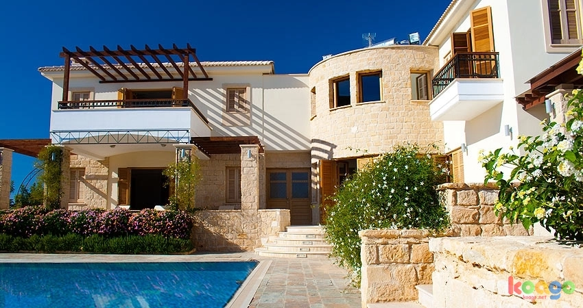 ANTALYA KAŞ'DA KİRALIK LUX MÜSTAKİL HAVUZLU VİLLA
