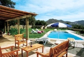 Mugla bodrum gümüşlük de ozel havuzlu kiralik lüks villa