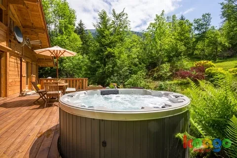 Abant dag evi kardelen