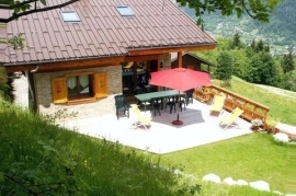 AÇELYA DAĞ EVİ KARTEPE VİLLA