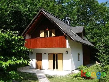 BOLU KARTALKAYA'DA MÜSTAKİL GÜNLÜK KİRALIK DAĞ EVİ